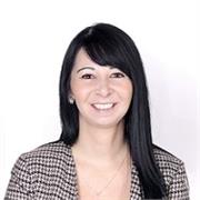 Laureata in in traduzione e interpretazione offre lezioni di francese, spagnolo e tedesco